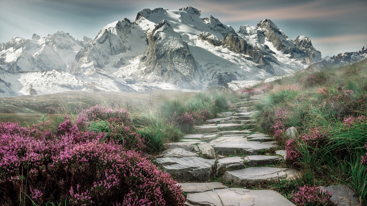 Patagonia hiking trail