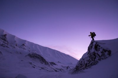 La montagne, témoin : 5000 ans d'histoires écrites dans la glace